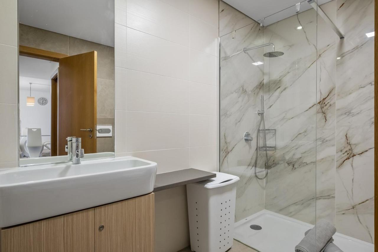 Cote D Atlantique By Madeira Sun Travel Apartment Canico  Bagian luar foto